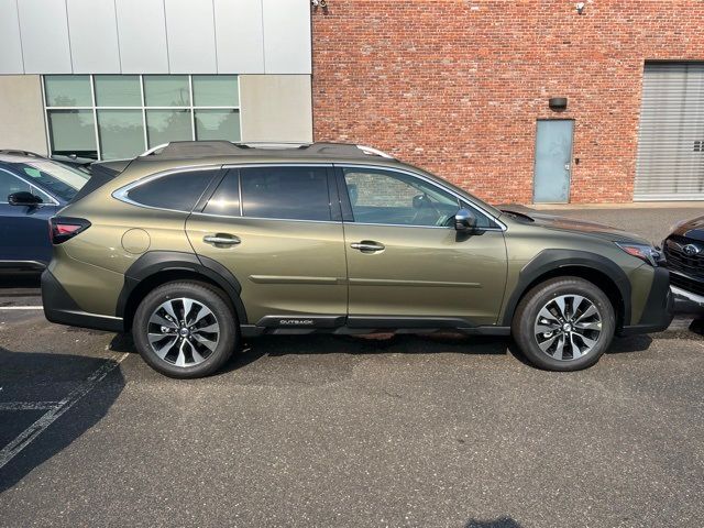 2025 Subaru Outback Touring