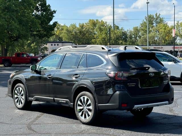 2025 Subaru Outback Touring