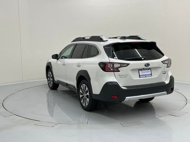 2025 Subaru Outback Touring