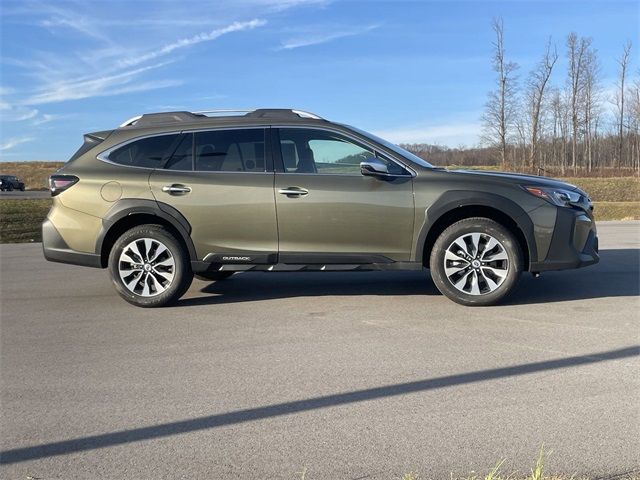 2025 Subaru Outback Touring