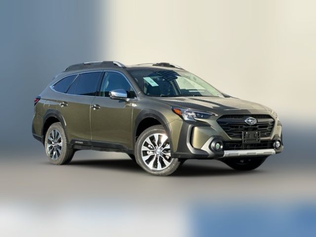 2025 Subaru Outback Touring