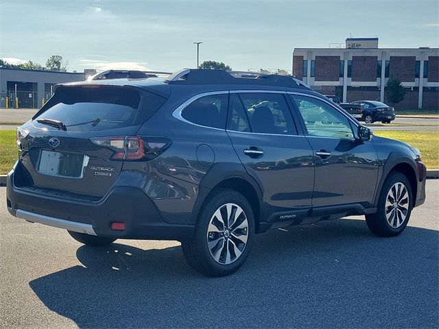 2025 Subaru Outback Touring