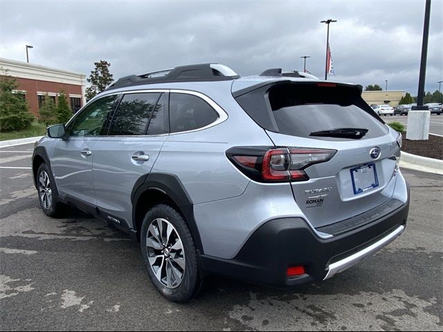 2025 Subaru Outback Touring