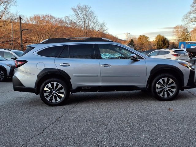 2025 Subaru Outback Touring XT