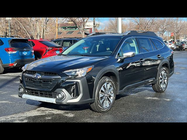 2025 Subaru Outback Touring XT