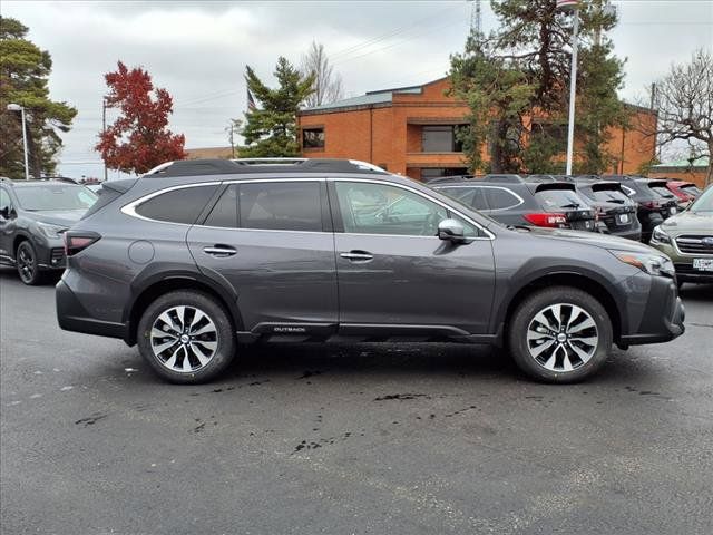 2025 Subaru Outback Touring XT