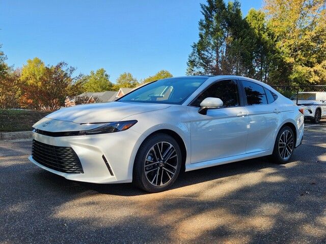 2025 Toyota Camry XLE