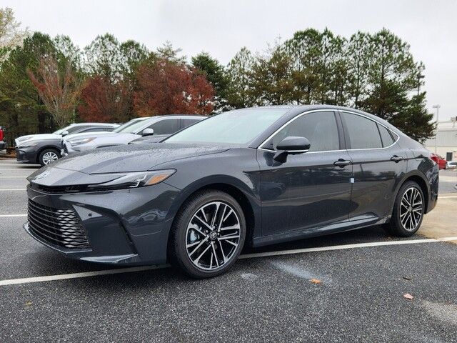 2025 Toyota Camry XLE