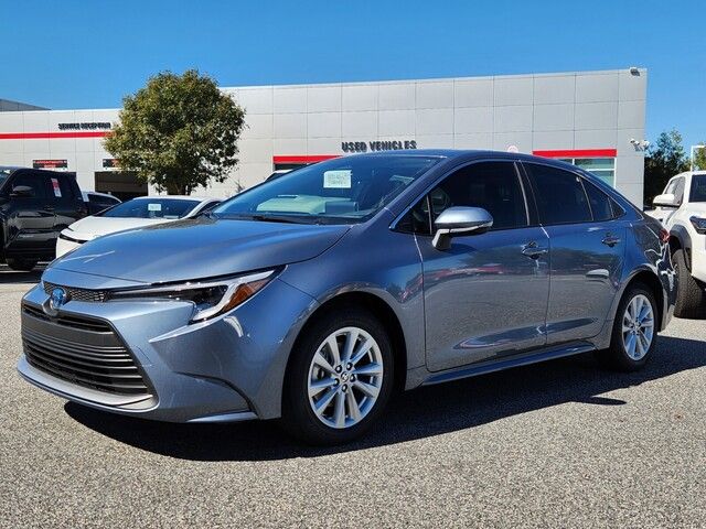 2025 Toyota Corolla Hybrid XLE