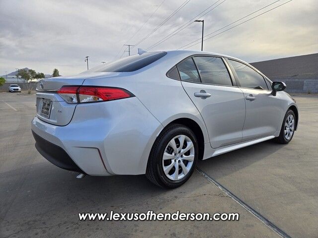 2025 Toyota Corolla LE