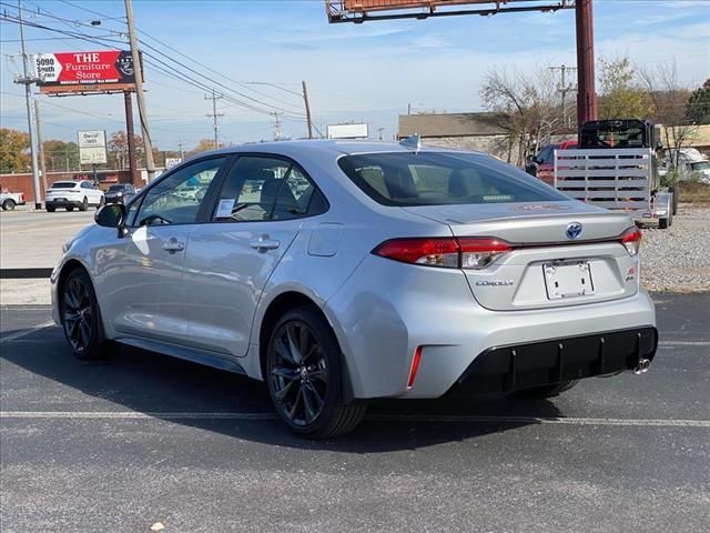 2025 Toyota Corolla Hybrid SE