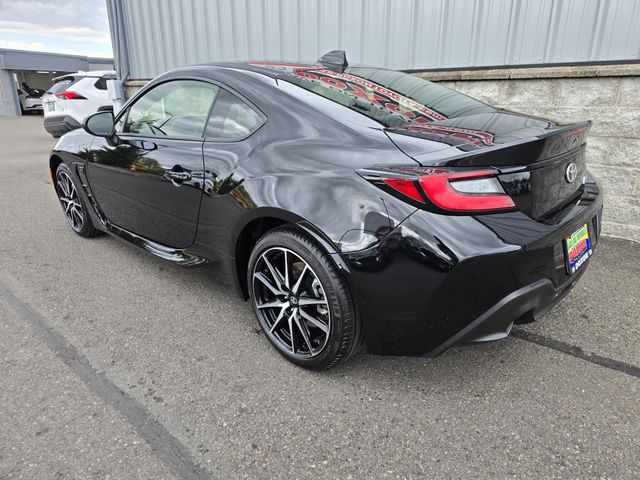 2025 Toyota GR86 Base