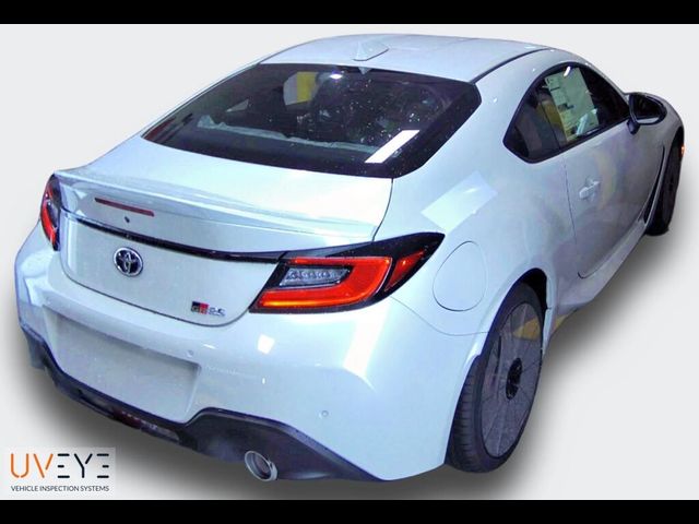 2025 Toyota GR86 Premium