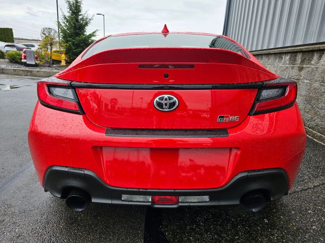 2025 Toyota GR86 Premium