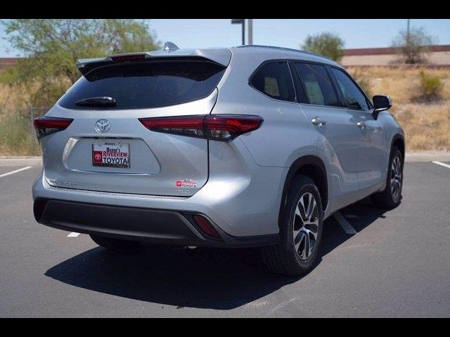 2025 Toyota Highlander XLE