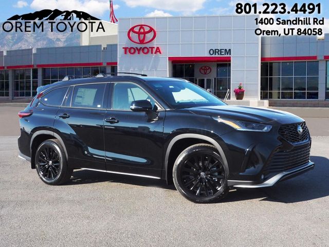 2025 Toyota Highlander LE