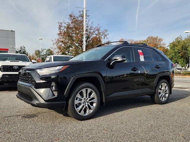 2025 Toyota RAV4 XLE Premium