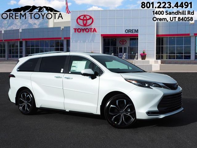 2025 Toyota Sienna Platinum