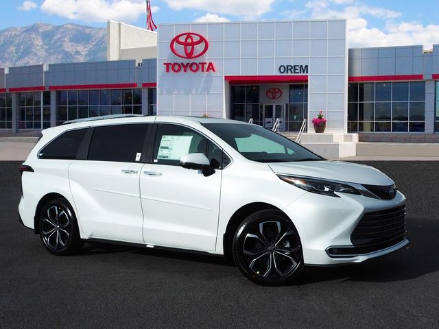 2025 Toyota Sienna Platinum