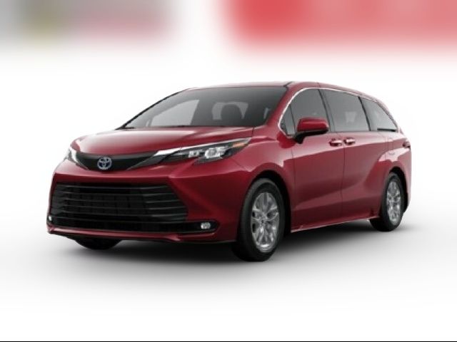 2025 Toyota Sienna XLE