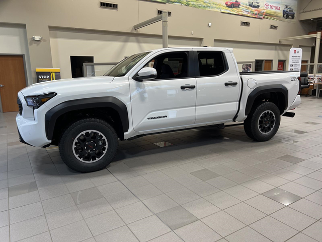 2025 Toyota Tacoma TRD Off Road