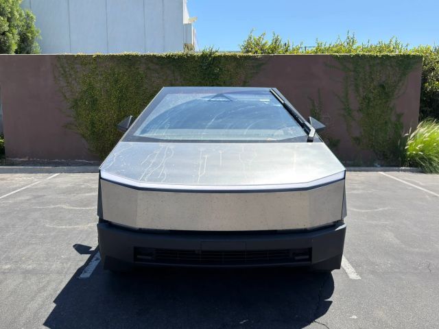 2025 Tesla Cybertruck Base