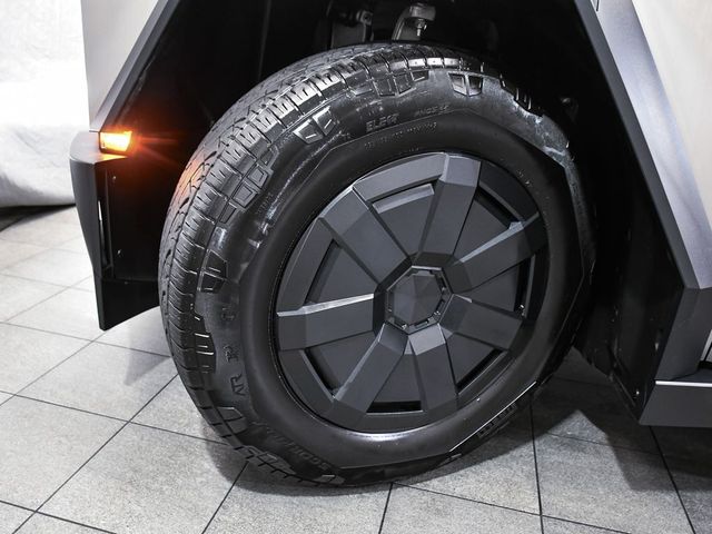 2025 Tesla Cybertruck Base
