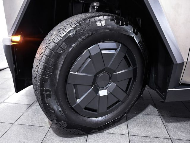 2025 Tesla Cybertruck Base