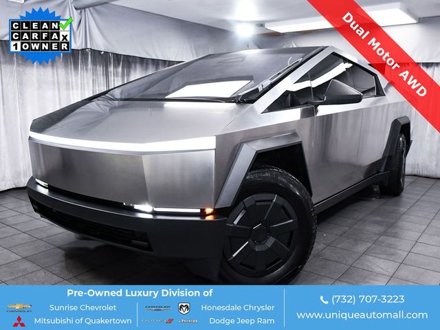 2025 Tesla Cybertruck Base