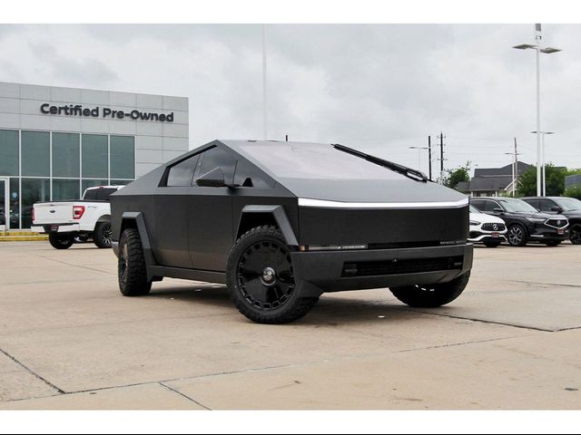 2025 Tesla Cybertruck Cyberbeast