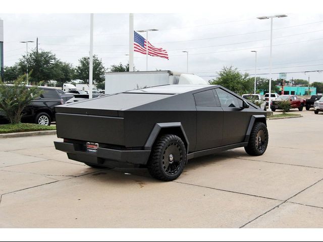 2025 Tesla Cybertruck Cyberbeast