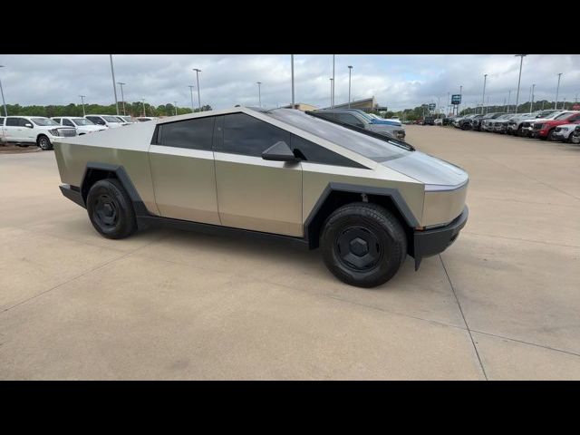 2025 Tesla Cybertruck Long Range
