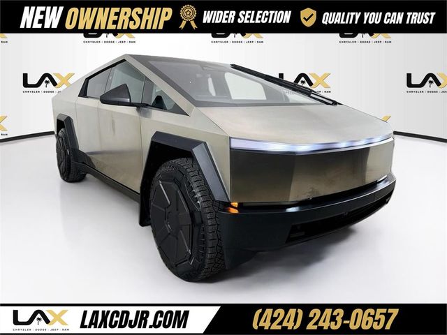 2025 Tesla Cybertruck Long Range