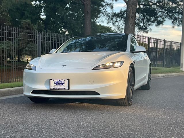 2025 Tesla Model 3 Long Range