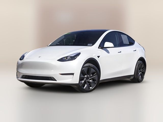 2025 Tesla Model Y Long Range