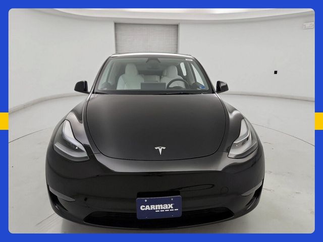 2025 Tesla Model Y Long Range