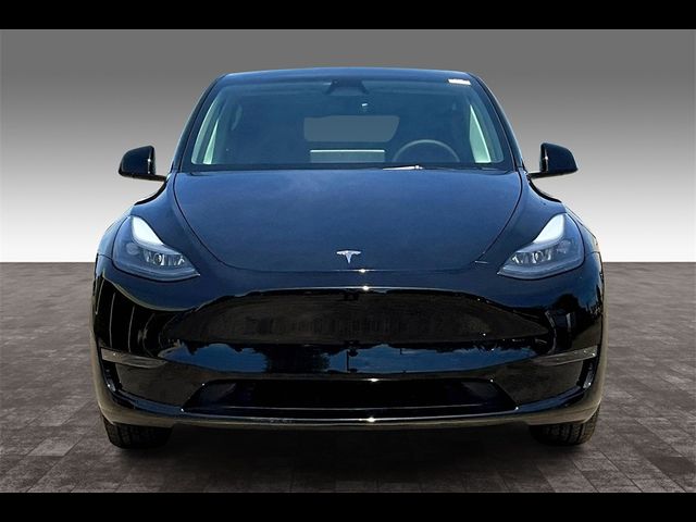 2025 Tesla Model Y Long Range