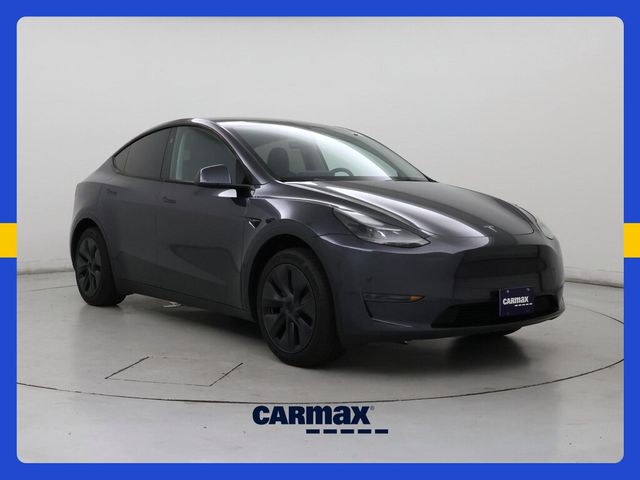 2025 Tesla Model Y Long Range