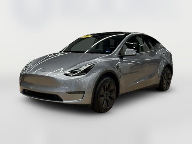 2025 Tesla Model Y Long Range