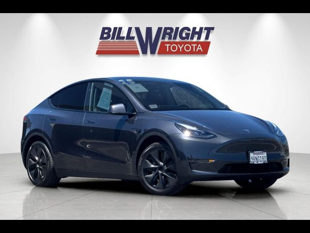2025 Tesla Model Y Long Range