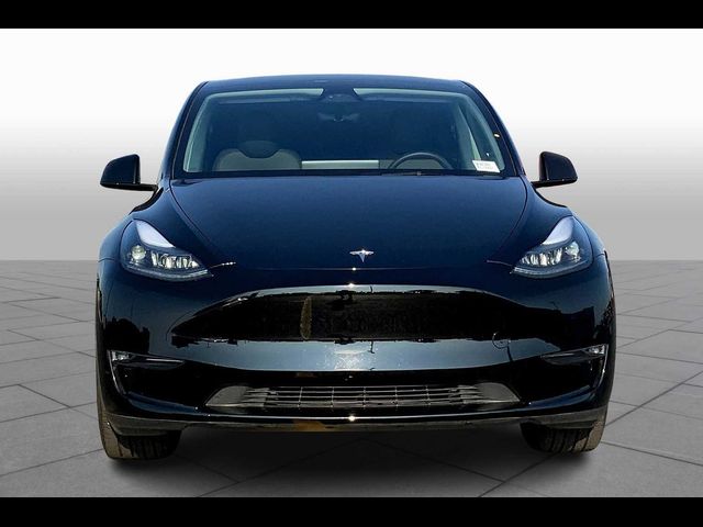 2025 Tesla Model Y Long Range