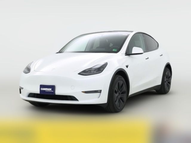 2025 Tesla Model Y Long Range
