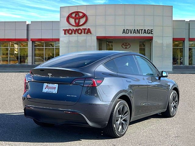 2025 Tesla Model Y Long Range