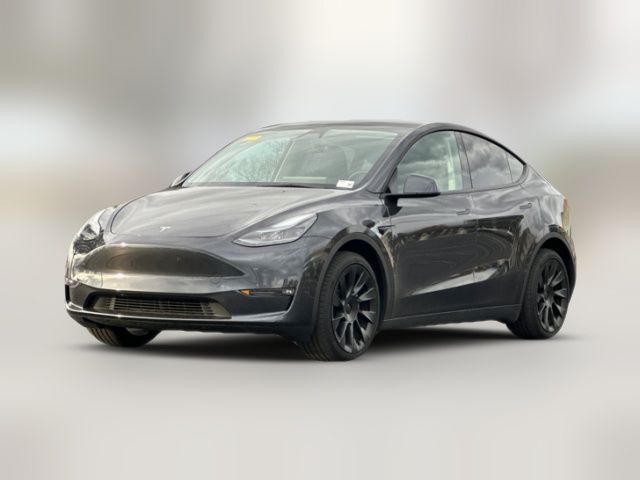 2025 Tesla Model Y Long Range