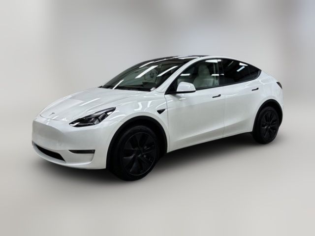 2025 Tesla Model Y Long Range