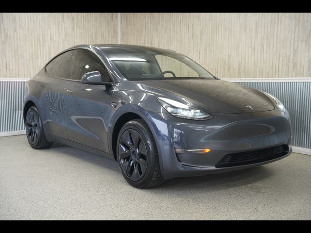 2025 Tesla Model Y Long Range