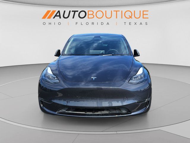 2025 Tesla Model Y Performance