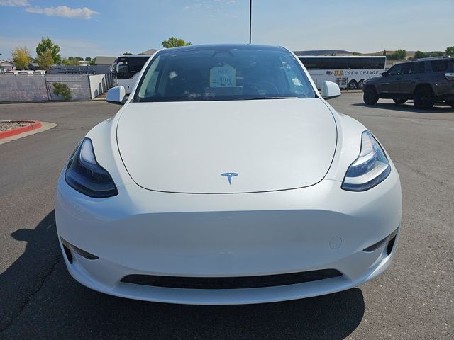 2025 Tesla Model Y Performance