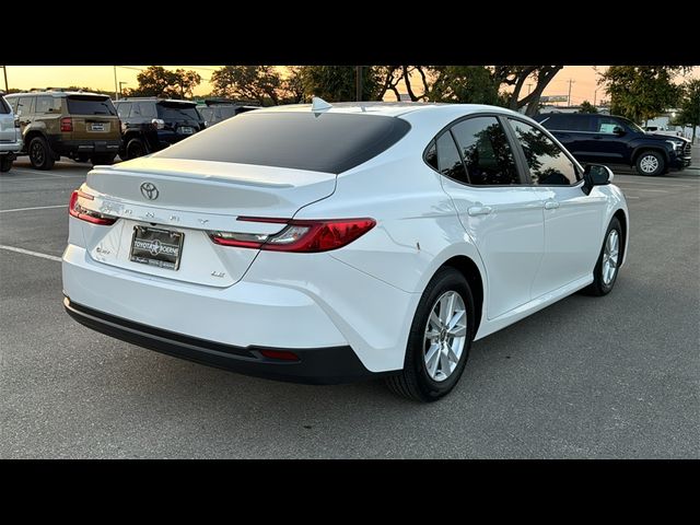 2025 Toyota Camry LE