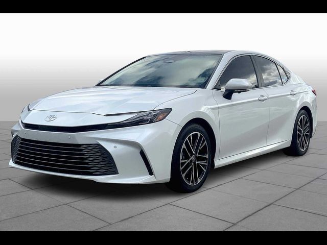 2025 Toyota Camry XLE